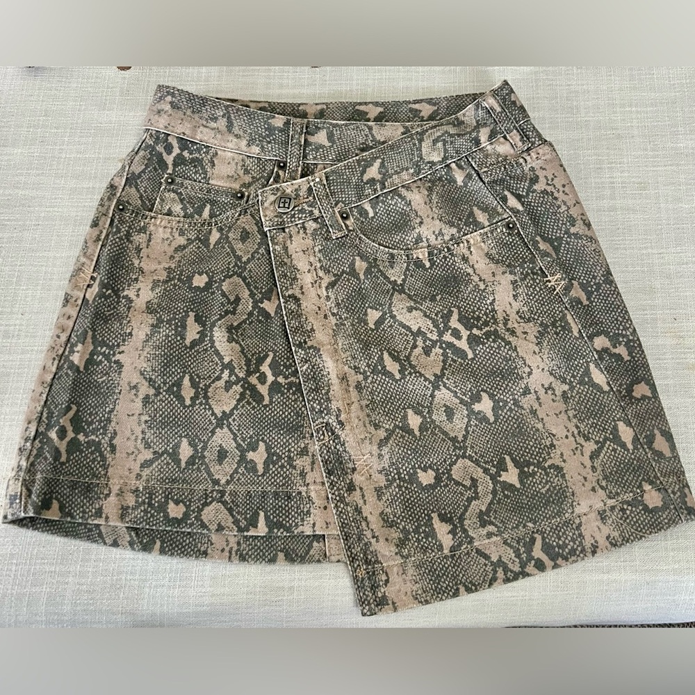 NWOT Ksubi Denim Mini Asymmetrical Snake Print Skirt, Size 26